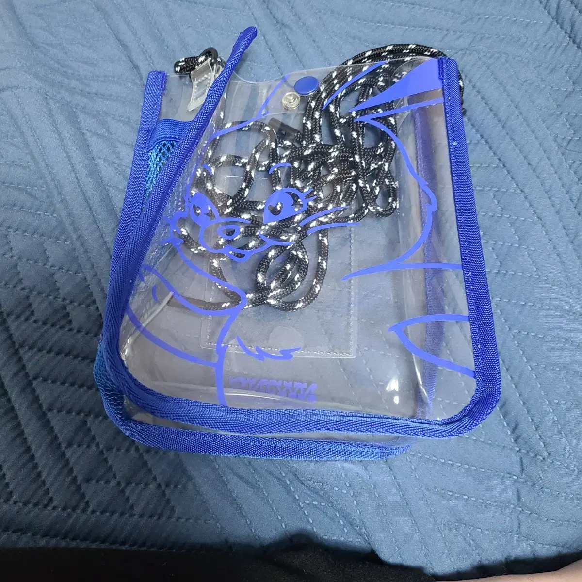 뉴진스 토끼 CLEAR CROSSBODY MINI BAG